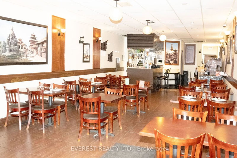 804 Eglinton Ave E, Toronto, M4G 2L1 | Image 2