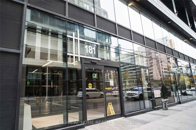 home for lease on 2002-181 Dundas Street