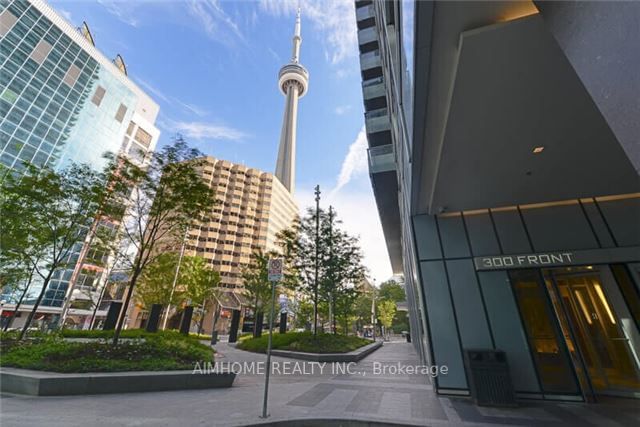 home for lease on 1410-300 Front Street W