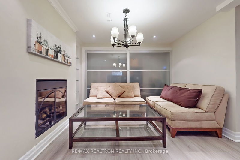 237 Old Yonge St  Toronto, M2P 1R5 | Image 32