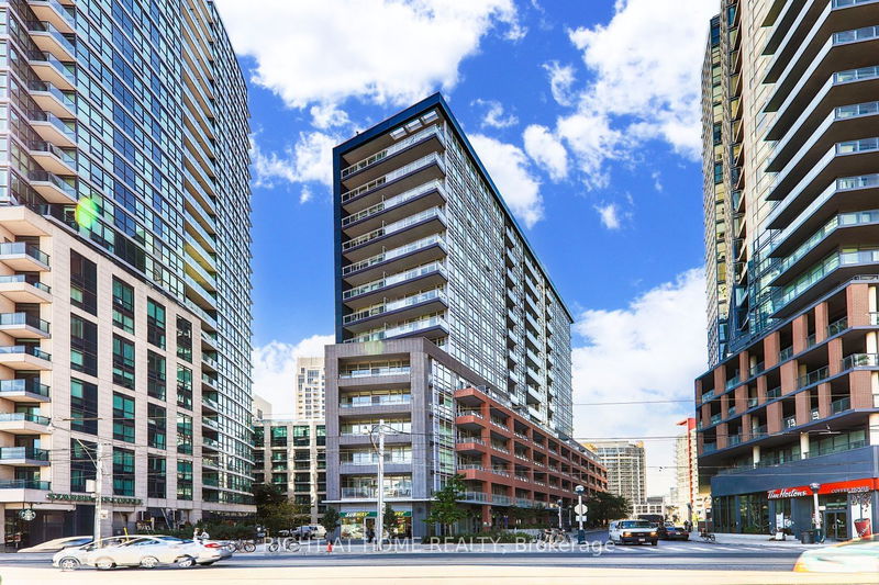 home for lease on 208-15 Bruyeres Mews