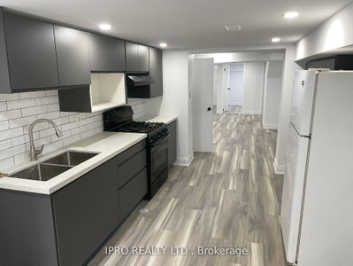 Semi-Detached House leased at Basemnt-1211 College Street, Toronto, Ontario, M6H 1C1 - Little Portugal - MLS: C8191026