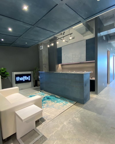 Commercial/Retail sold at 811-130 Queens Quay Street, Toronto, Ontario, M5A 0P6 - Waterfront Communities C8 - MLS: C8197408
