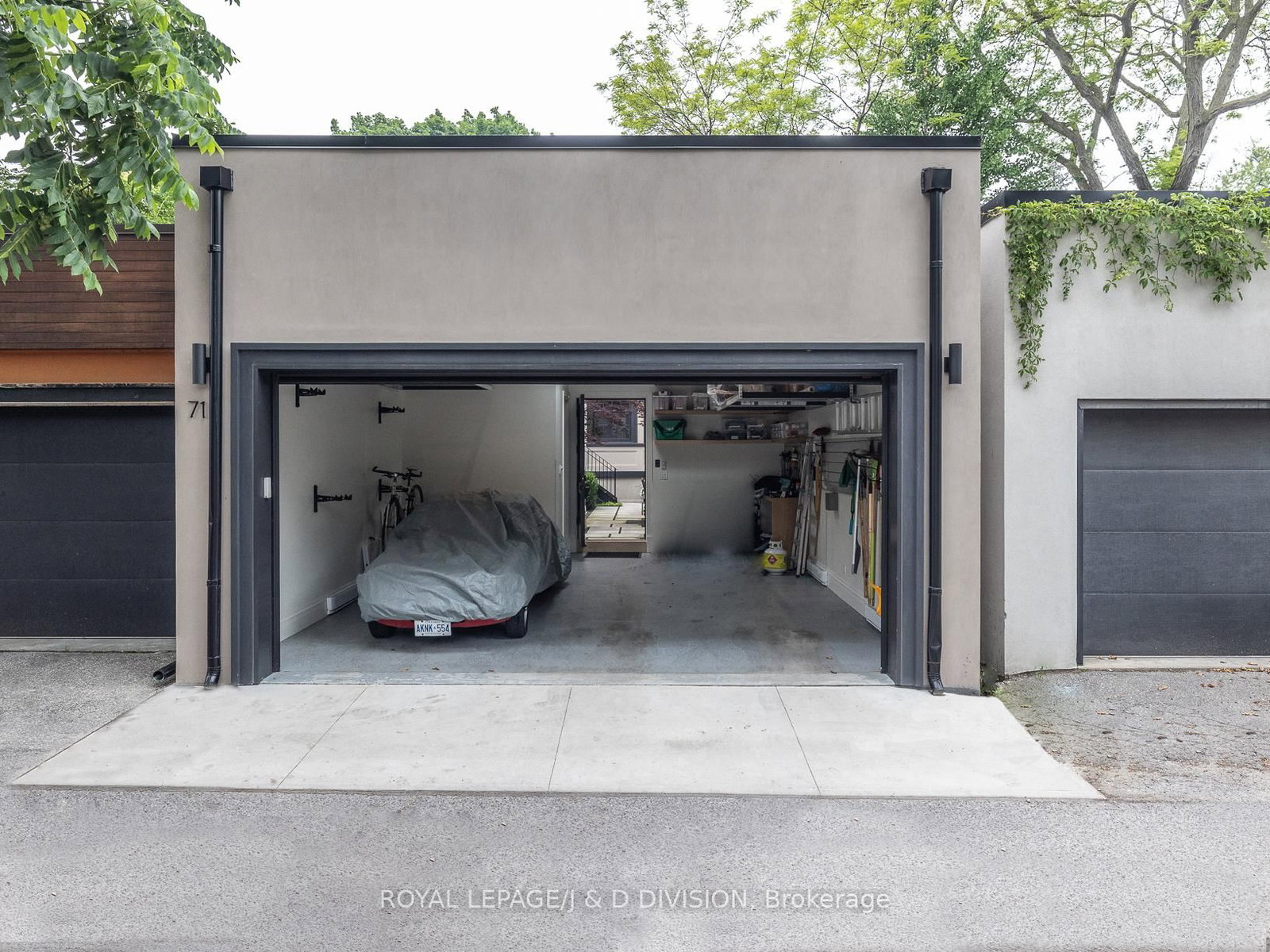 Listing Image 37
