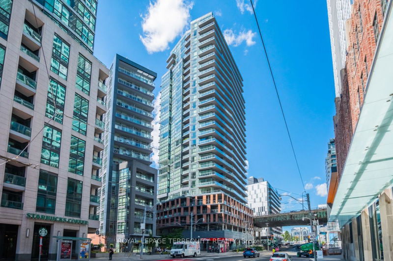 home for lease on 2106-20 Bruyeres Mews