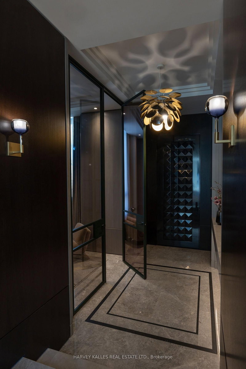 106 Glenayr Rd, Toronto, M5P 3C2 | Image 3