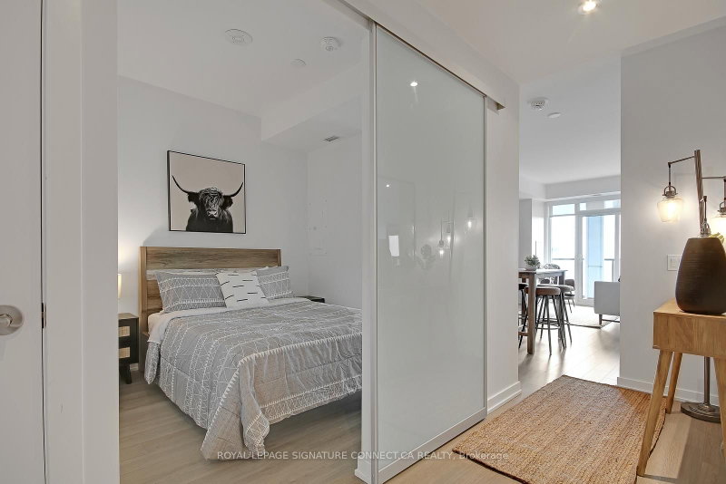 Room1