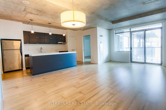 801 - 55 Stewart Street
