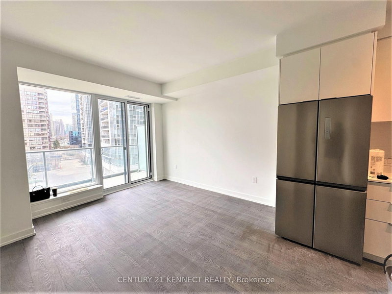 512 - 8 Olympic Garden Dr, Toronto, M2M 0B9 | Image 3