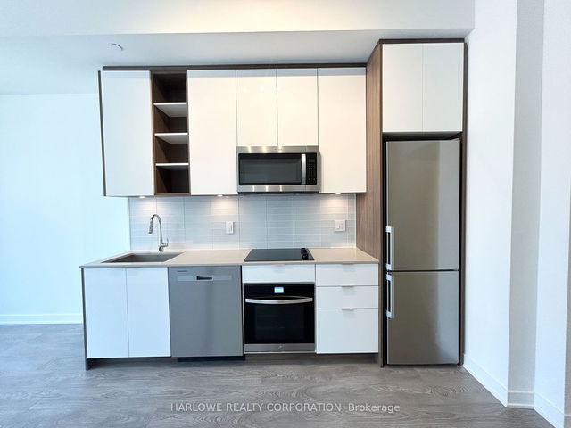 219 - 543 Richmond Street