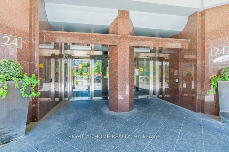 513 - 24 Wellesley St W, Toronto, M4Y 2X6 | Image 2