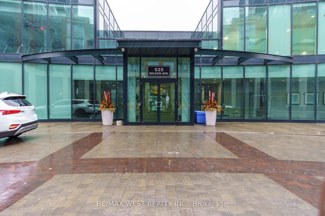 725 - 525 Wilson Avenue