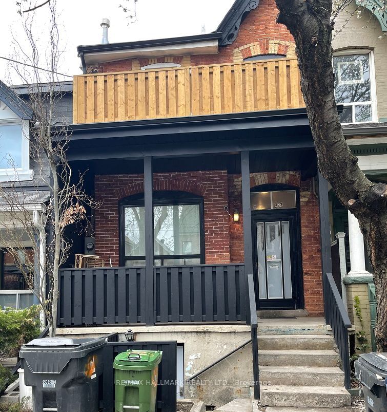 home for lease on Lower-293 Euclid Avenue