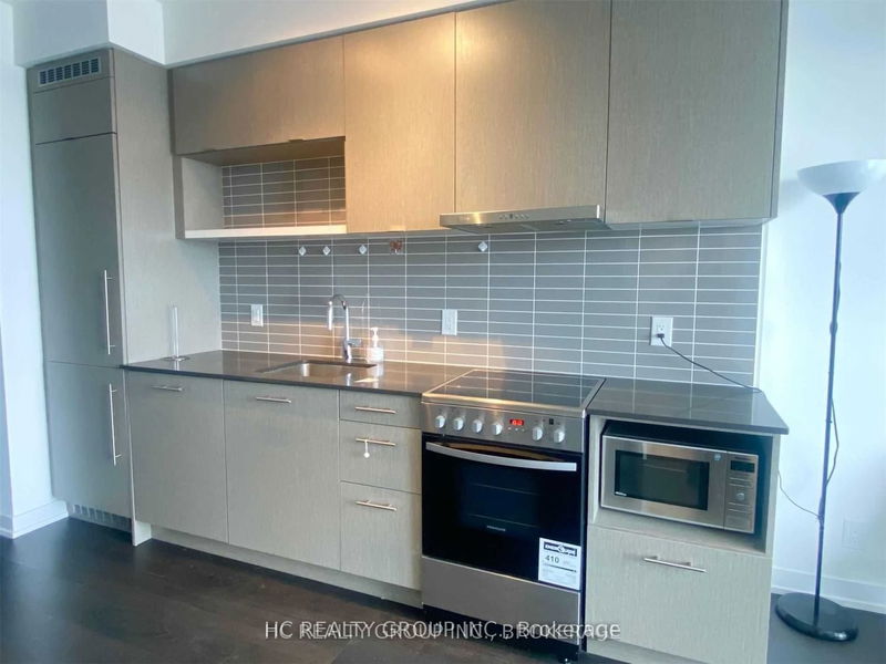 home for lease on 2809-365 Church Street
