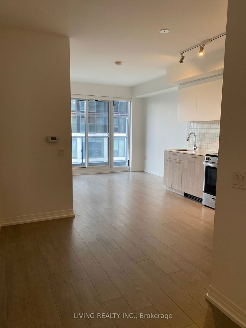 home for lease on 1419-251 Jarvis Street
