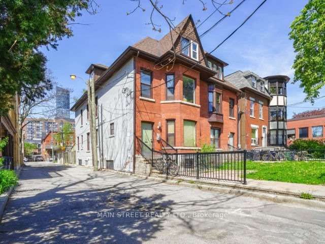 home for lease on B-120 Pembroke Street