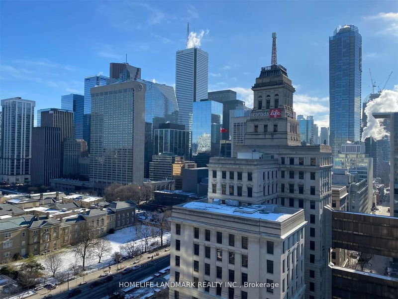 home for lease on 1809-210 Simcoe Street