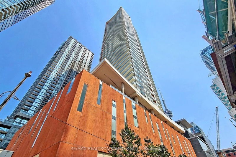 home for lease on 2411-21 Widmer Street