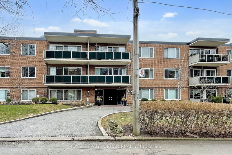 home for sale on 109-1A Dale Avenue