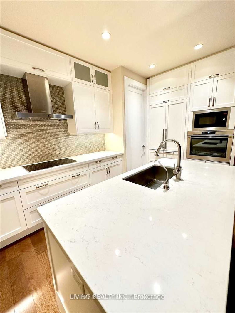 home for lease on 4606-300 Front Street W