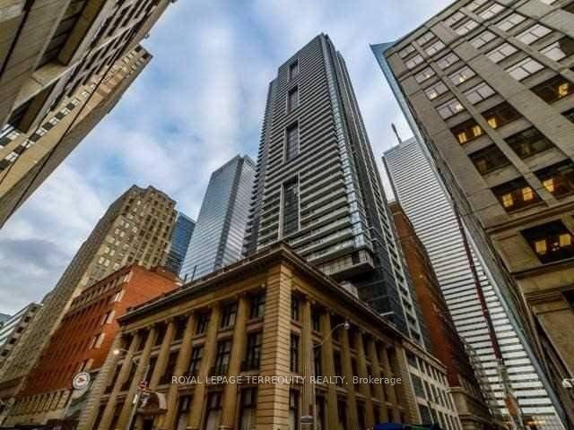 home for lease on 2402-70 Temperance Street