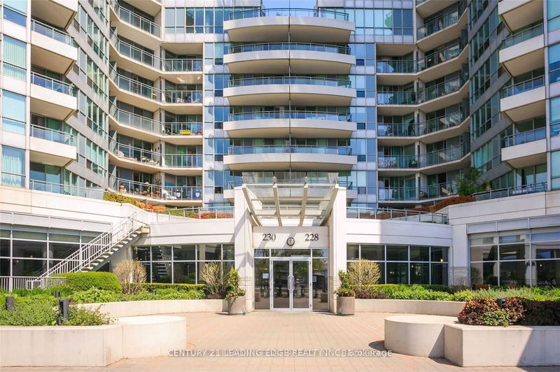 home for lease on 211-228 Queens Quay W