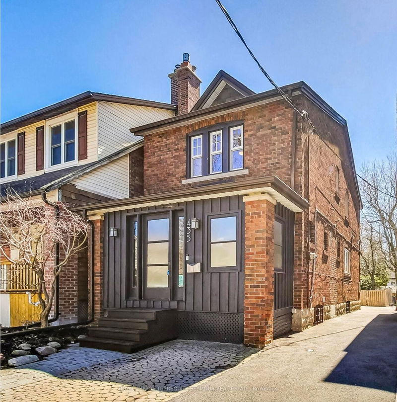 home for sale on 435 Balliol Street
