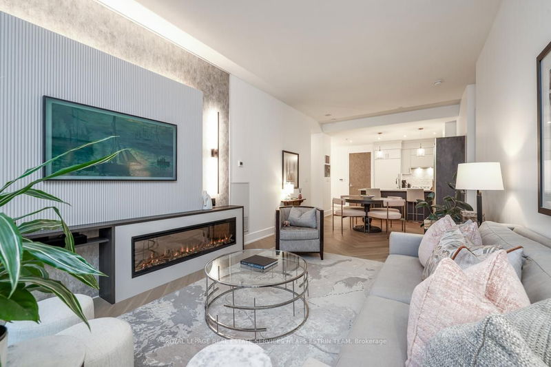 home for lease on 916-29 Queens Quay E