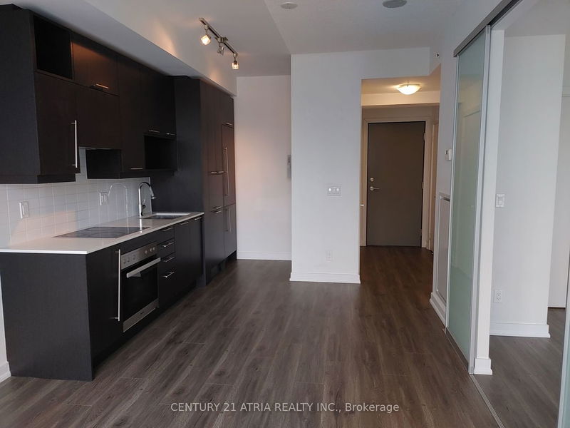home for lease on 2803-30 Nelson Street