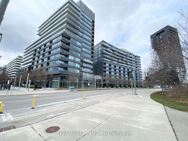 home for lease on N123-120 Bayview Avenue