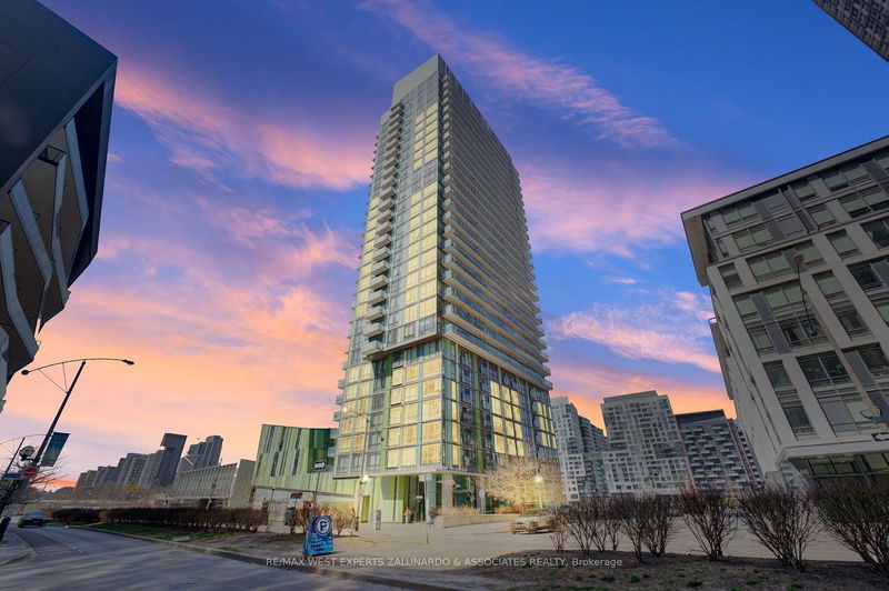 home for lease on 404-170 Fort York Boulevard