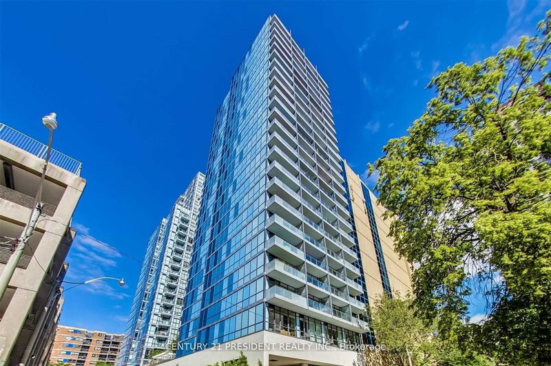 home for lease on 706-210 Simcoe Street