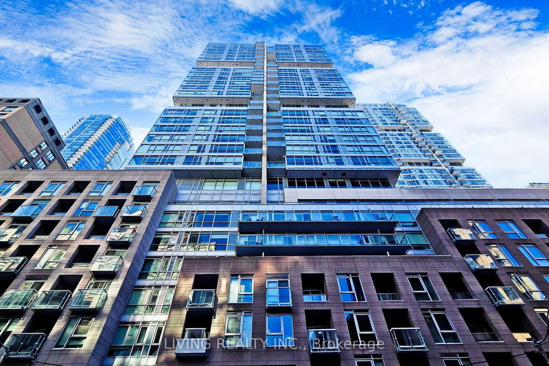 home for sale on 404-199 Richmond Street W