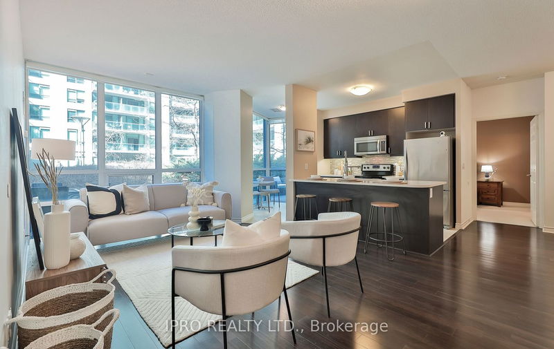 home for sale on 211-19 Grand Trunk Crescent