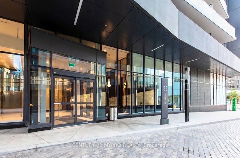 home for lease on 210-90 Queens Wharf Road