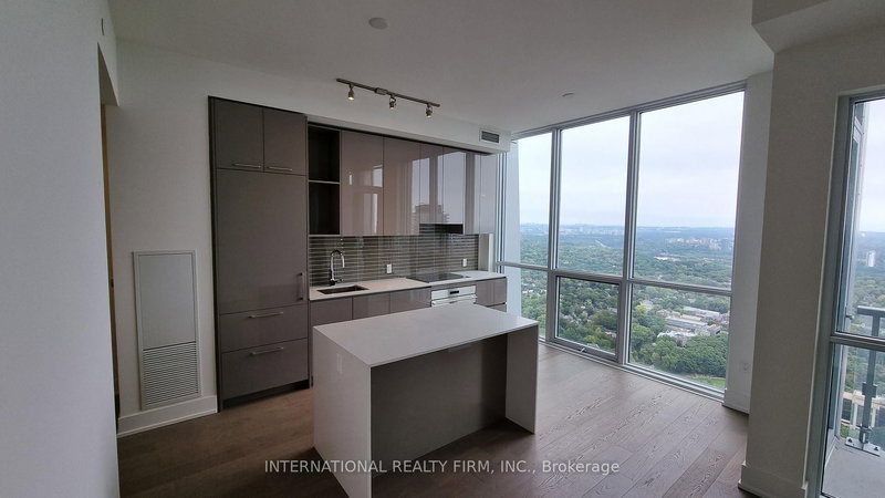 5409 - 1 Yorkville Ave, Toronto, M4W 0B1 | Image 2