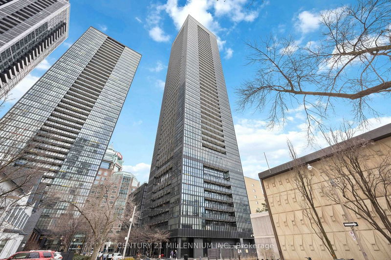 home for lease on 1006-101 Charles Street E