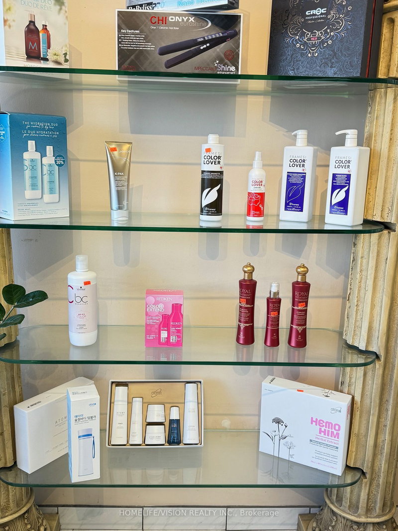 3 - 1468 Victoria Park Ave, Toronto, M4A 2M2 | Image 2