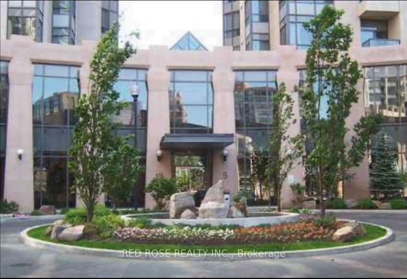 home for lease on 227-15 Northtown Way North Way