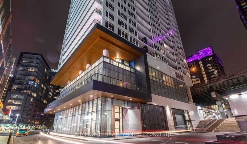 home for lease on 1102-19 Bathurst Street