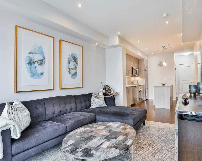 home for lease on 2501-1 The Esplanade  E