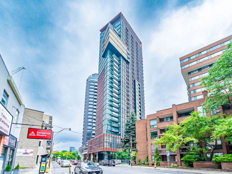 home for lease on 2505-32 Davenport Road
