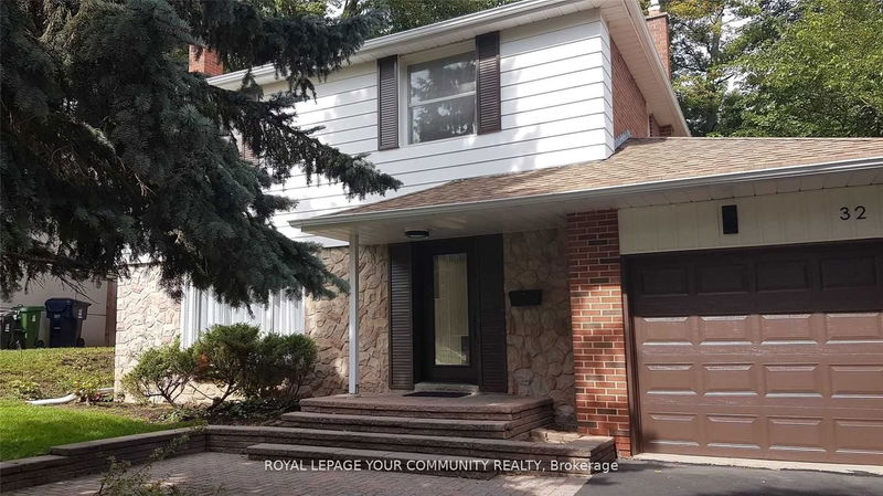 home for lease on 32 Shouldice Court