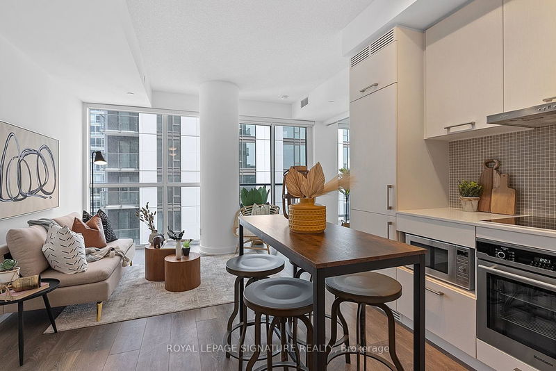 home for sale on 3712-87 Peter Street