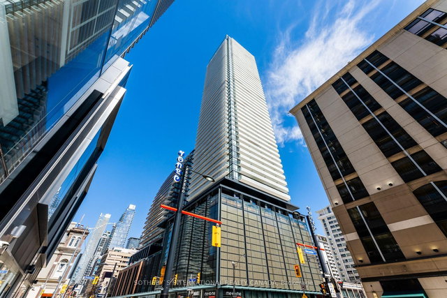 3807 - 501 Yonge Street