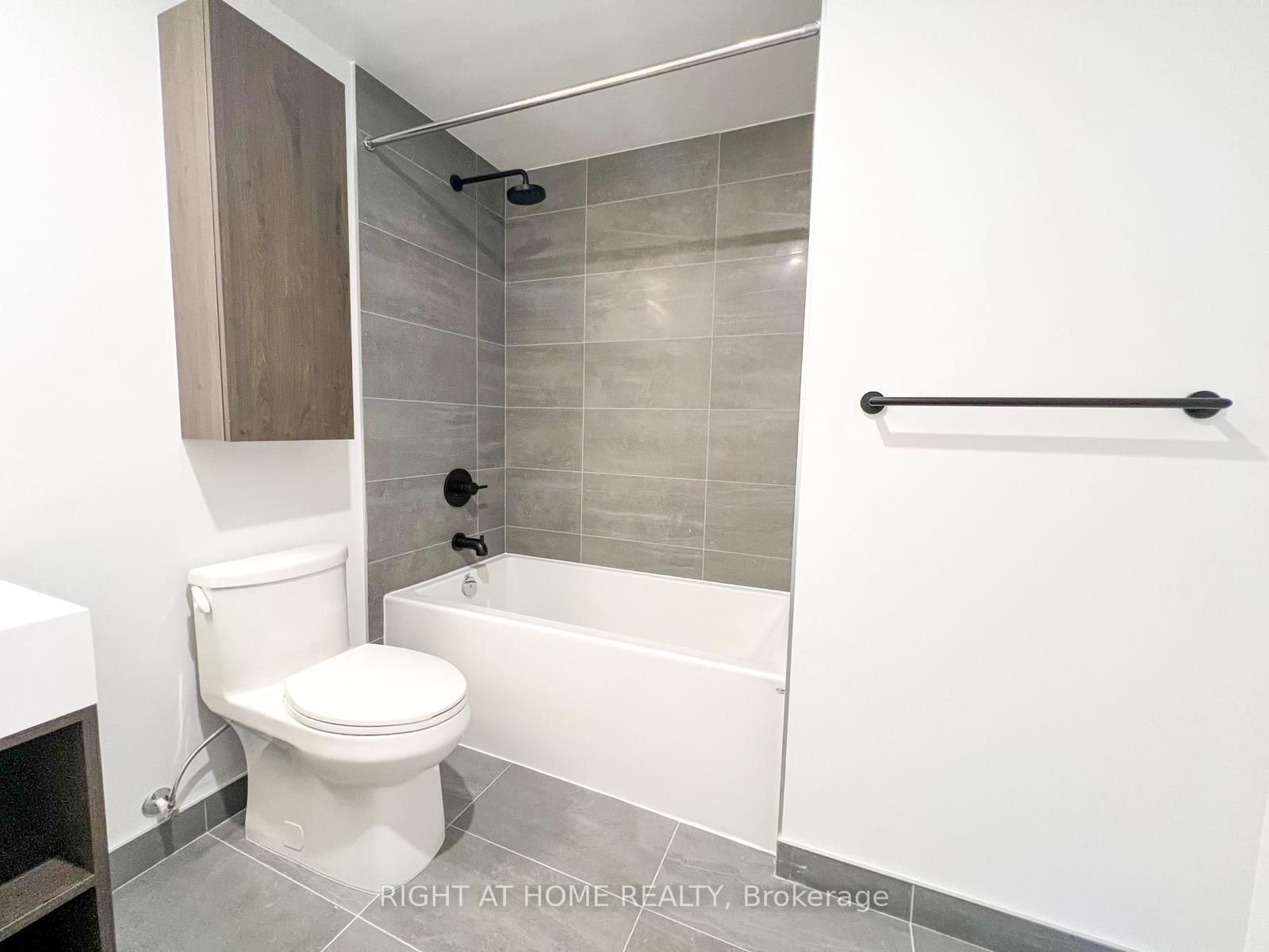 108 Peter Street, Unit 4305 - Photo 10