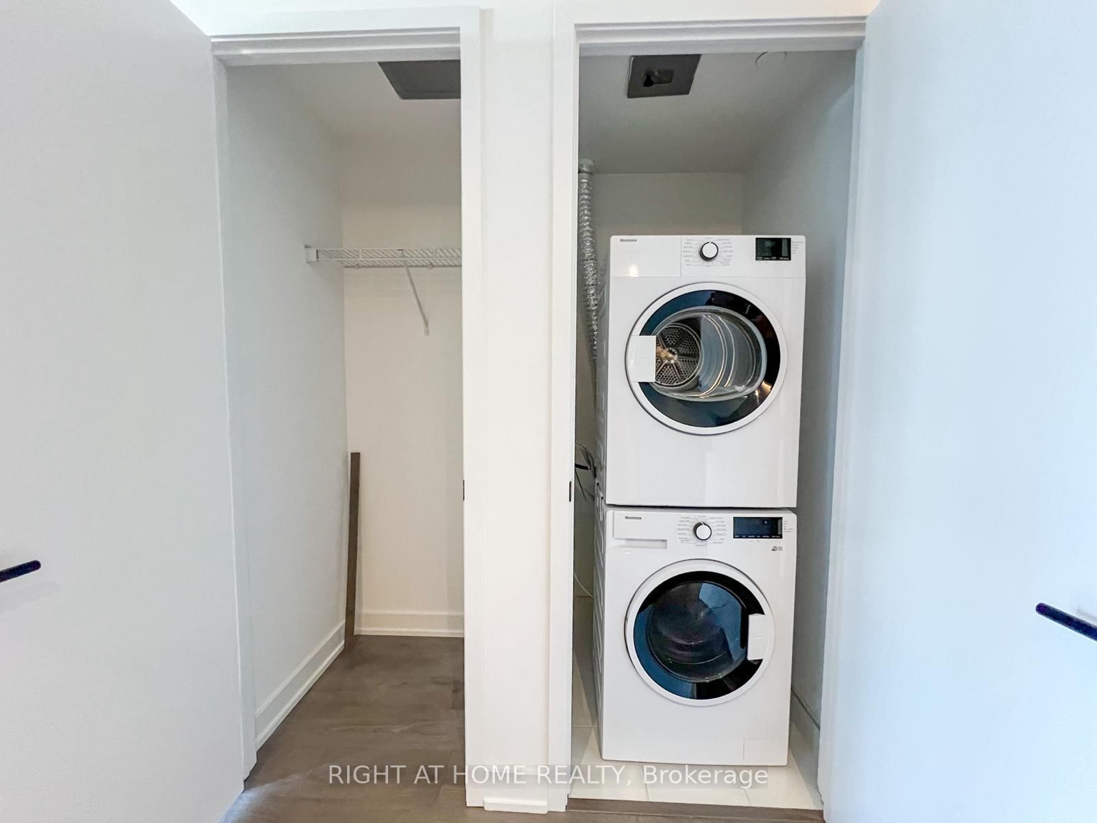 108 Peter Street, Unit 4305 - Photo 12