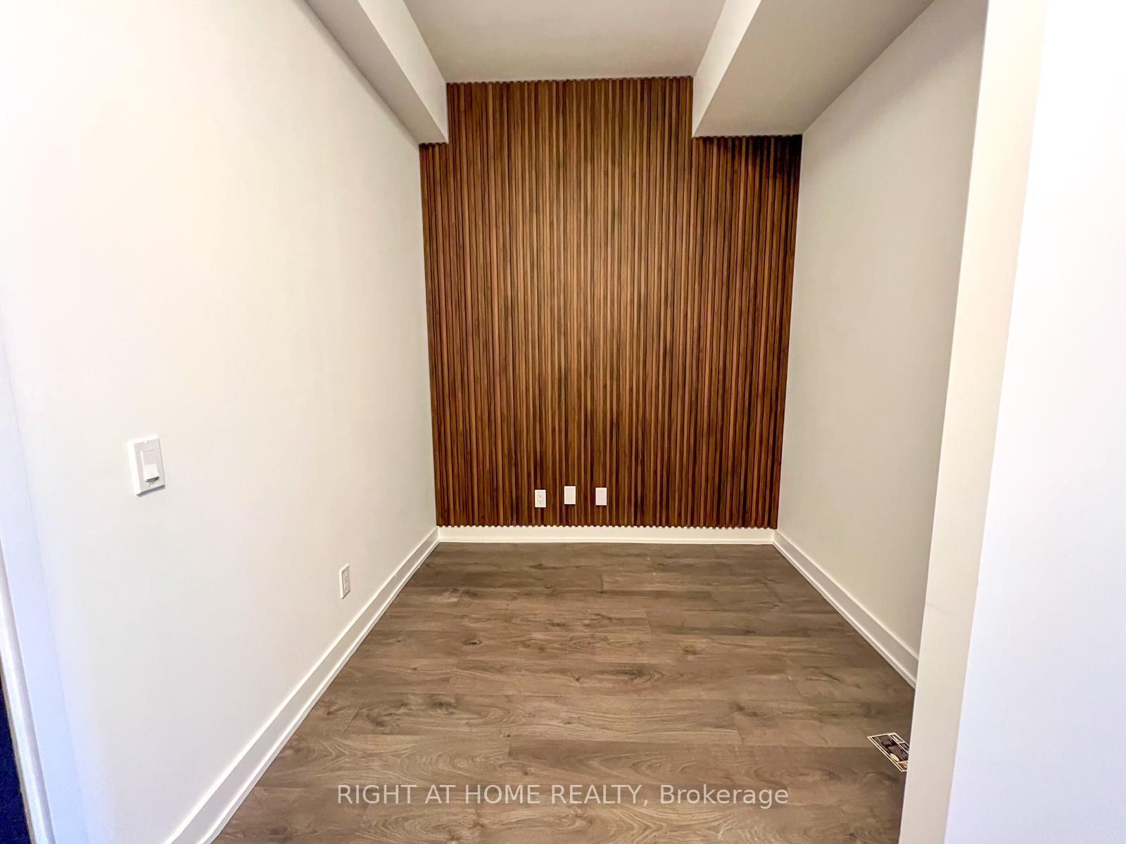 108 Peter Street, Unit 4305 - Photo 4