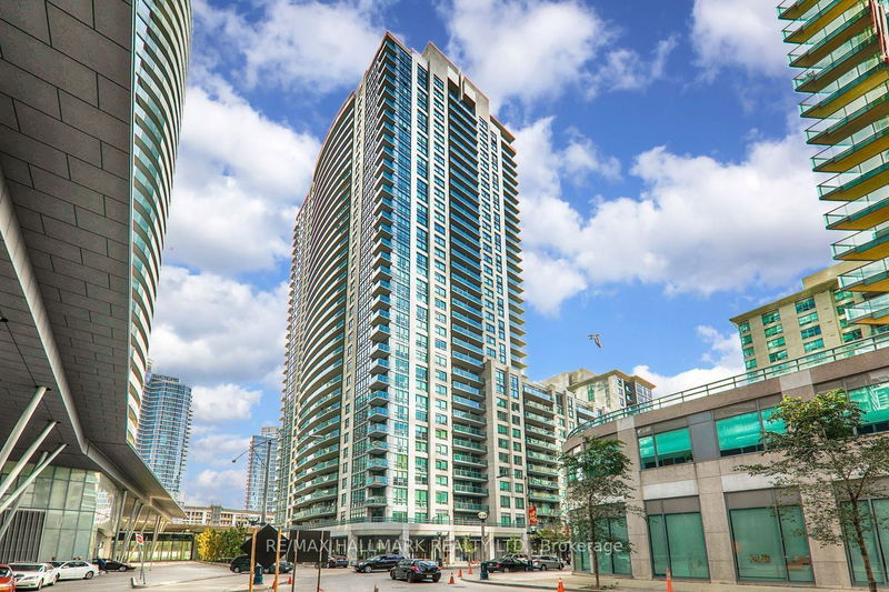 home for lease on 3501-19 Grand Trunk Crescent