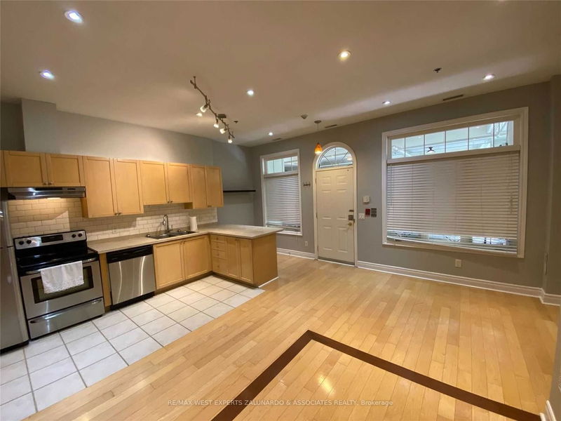 home for lease on 145-71 Mccaul Street